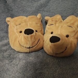 Disney Winnie The Pooh Women's Beige Velour Slip-On 3D Plush Slippers Closed Toe